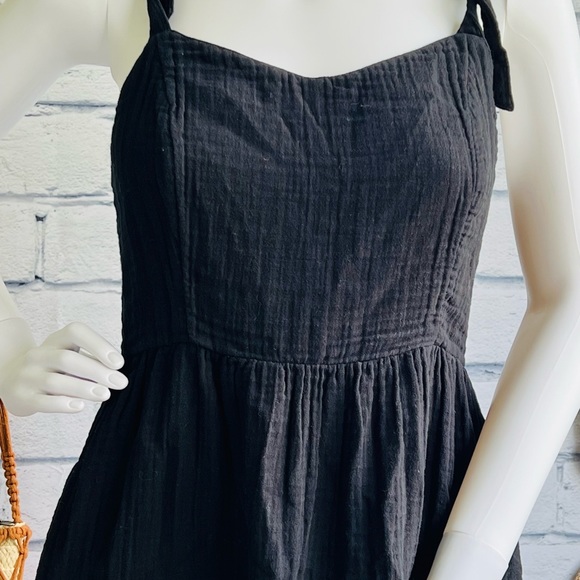 Old Navy Mini Cami Dress - Picture 7 of 10